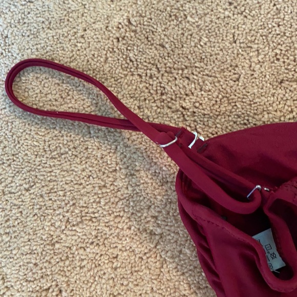 NWT, Old Navy tankini length bathing suit top - Picture 3 of 8